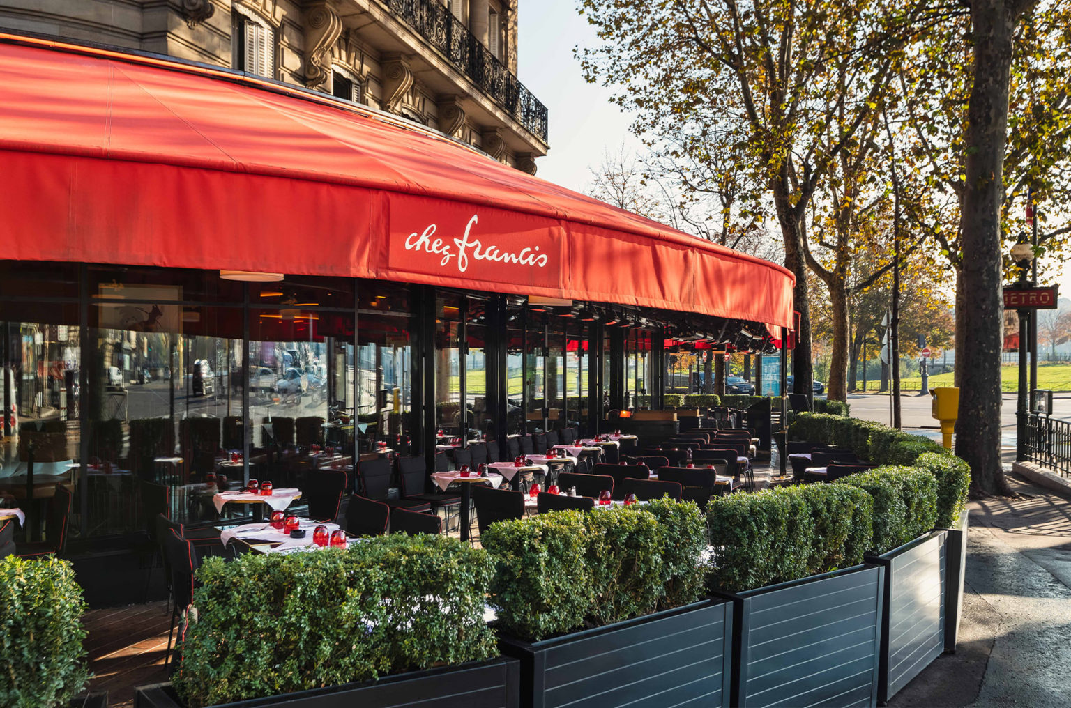 Chez Francis – Paris Restaurant terrasse vue Tour Eiffel – Adresse ...